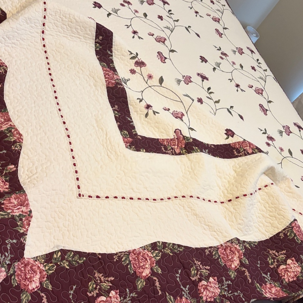 Embroidered Quilt - Picture 6 of 14